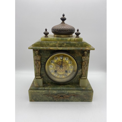 494 - VICTORIAN ONYX ARCHITECTURAL MANTLE CLOCK WITH PENDULUM AND KEY