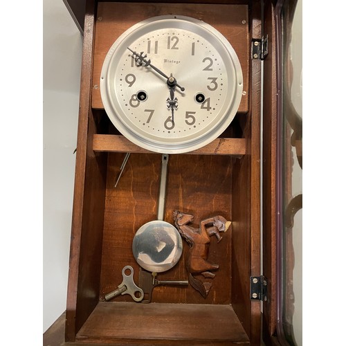 613 - VINTAGE WALNUT CASED VIENNA STYLE PENDULUM WALL CLOCK WITH HORSE CRESTING (AS FOUND)