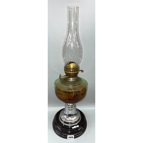 489 - CHROMIUM PEDESTAL OIL LAMP WITH ETCHED GLASS RESERVOIR