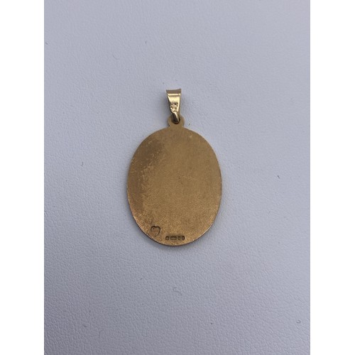 579 - 9CT GOLD OVAL ST CHRISTOPHER LOCKET 5.3G APPROX