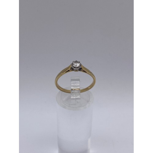 588 - STAMPED 18CT GOLD SOLITAIRE RING WITH CZ STONE SIZE N/O 2.3G APPROX