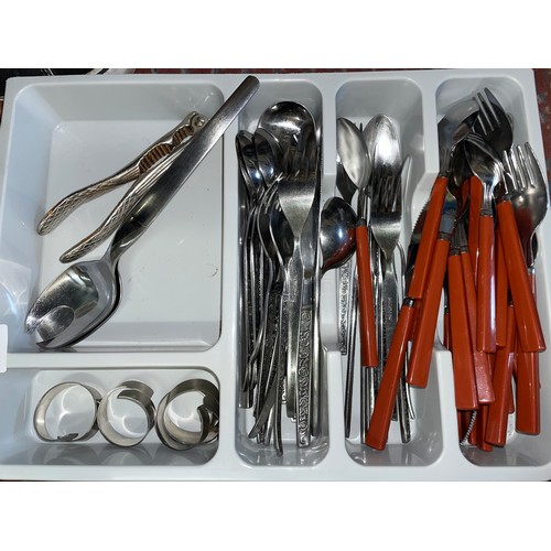 716 - TRAY OF STAINLESS STEEL CUTLERY, SERVERS, NUTCRACKER AND NAPKIN RINGS