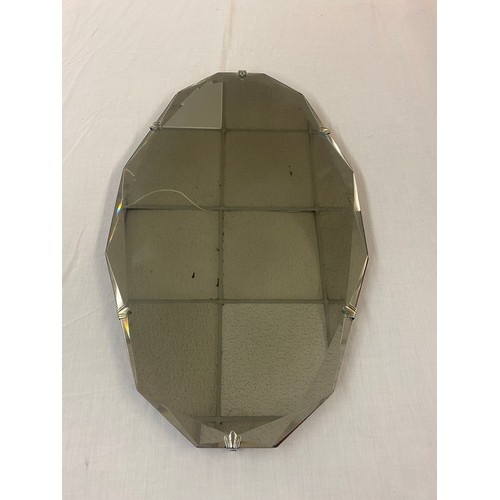 625 - BEVELLED OVAL FRAMELESS MIRROR