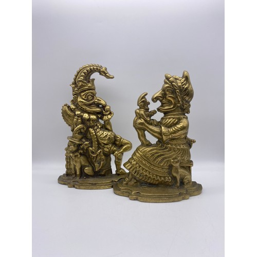 315 - BRASS MISTER PUNCH AND JUDY DOORSTOPPERS