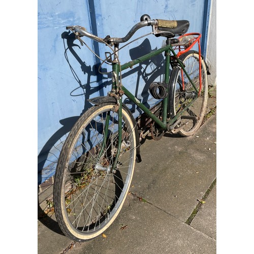 82 - GREEN TRIUMPH BICYCLE