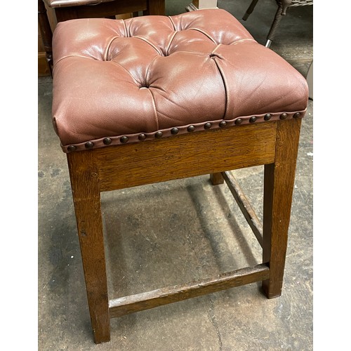 113 - LEATHER UPHOLSTERED STUDDED SQUARE SECTION OAK STOOL