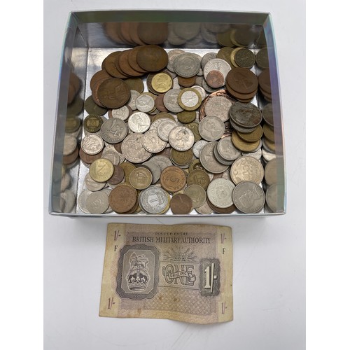 518 - BOX OF GB AND WORLD COINS