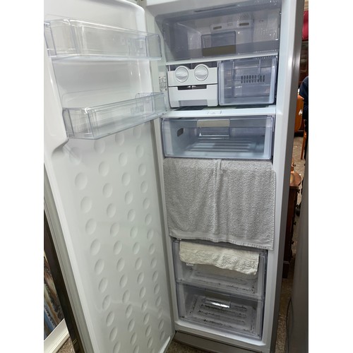 48 - SAMSUNG FULL HEIGHT FREEZER