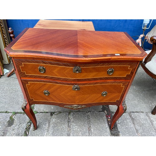 126 - REPRODUCTION FRENCH STYLE LOUIS XVI TRANSITIONAL COMMODE CHEST