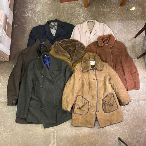 32 - LARGE SELECTION OF MENS COATS AND JACKETS