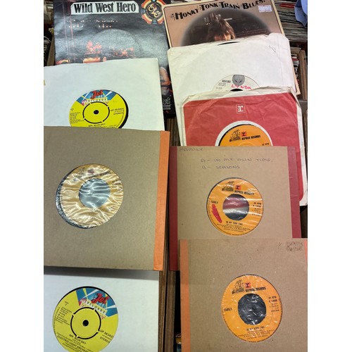 367 - TWO TRAYS OF 45 RPM SINGLES THE SIXTIES AND SEVENTIES SOME WITHOUT COVERS, SIMON AND GARFUNKEL, SPEN... 