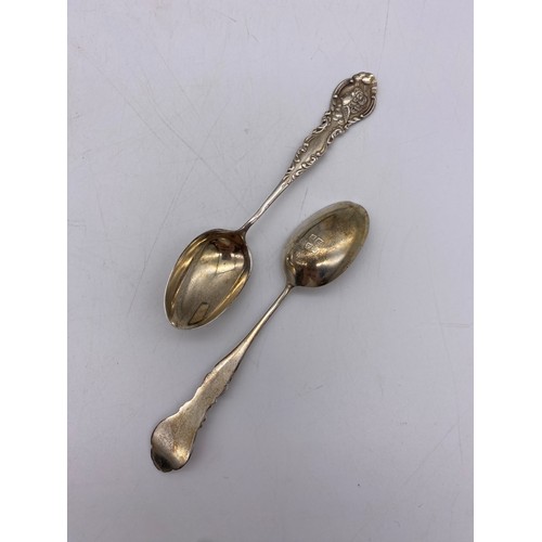 528 - CASED SET OF CHESTER SILVER TEA SPOONS WITH CHERUB HEAD FINIALS