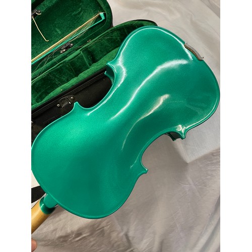 533 - CASED HUDSON MV012W GREEN VIOLIN IN CASE WITH BOW