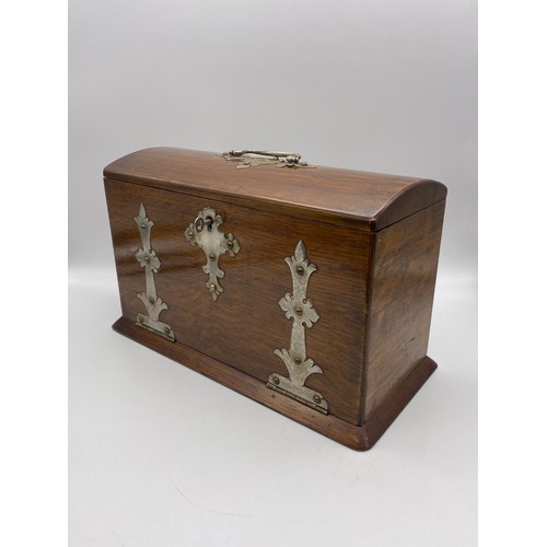 593 - LATE VICTORIAN EDWARDIAN OAK DESK BOX WITH STRAP WORK MOUNTS