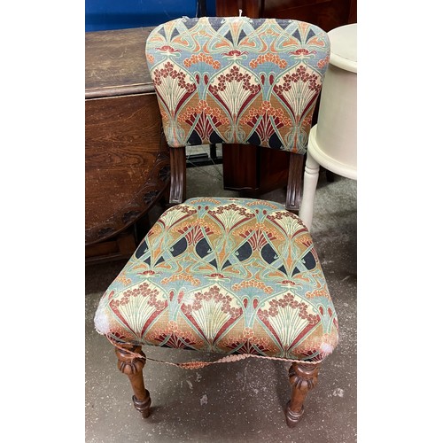 29 - VICTORIAN ROSEWOOD UPHOLSTERED DINING CHAIR