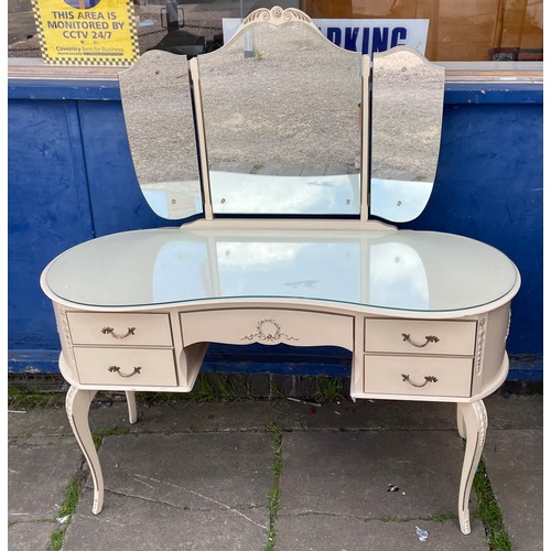 89 - FRENCH STYLE CREAM KIDNEY SHAPED KNEEHOLE DRESSING TABLE AND STOOL