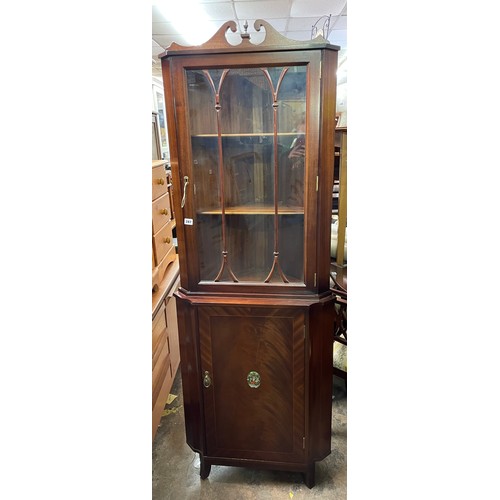 116 - MAHOGANY ASTRAGAL GLAZED CORNER CABINET