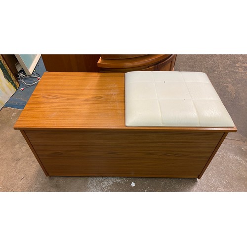 52 - SCHRIEBER PADDED OTTOMAN STORAGE BOX