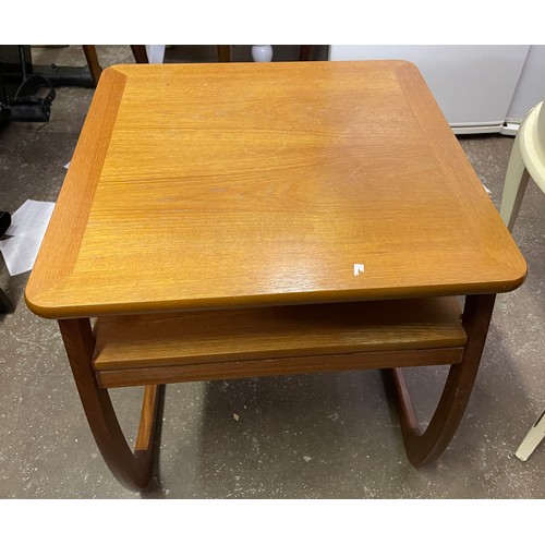 185 - TEAK SQUARE SECTION SIDE/LAMP TABLE