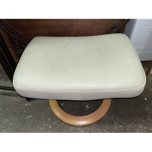 86 - CREAM LEATHER STRESSLESS STYLE FOOT STOOL