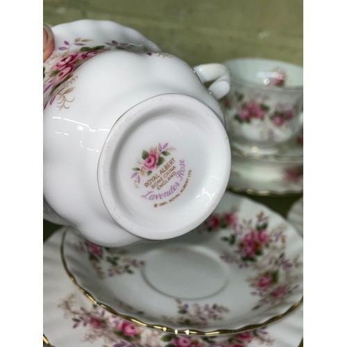 316 - ROYAL ALBERT LAVANDER ROSE TEA SET, TEAPOT DIFFERENT