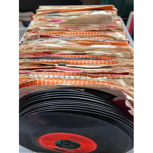 329 - THREE TUBS OF VINYL 45S MAINLY 60S AND 70S INCLUDING MOTOWN, BEATLES AND OTHERS