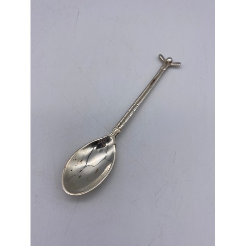 425 - FOUR BIRMINGHAM SILVER GOLF CLUB TEA SPOONS 1.4 OZ APPROX