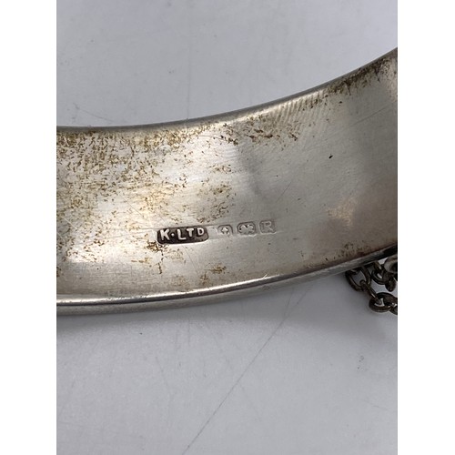 515 - SILVER ENGRAVED BANGLE WITH SAFETY CHAIN