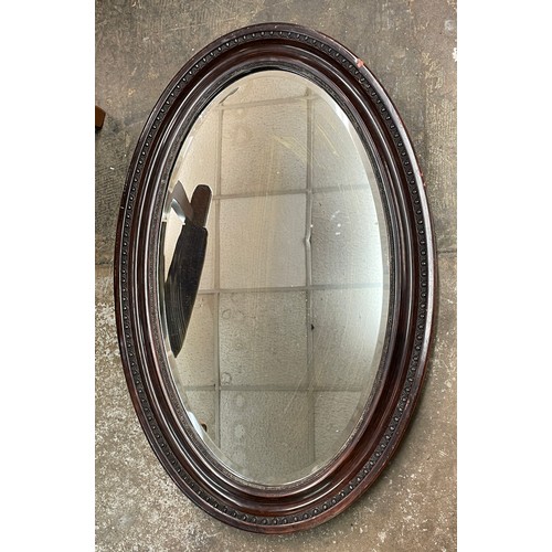 71 - OVAL MIRROR