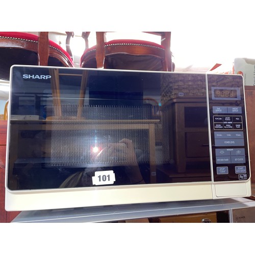 101 - SHARP MICROWAVE OVEN