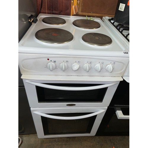 102 - BELLING ELECTRIC COOKER