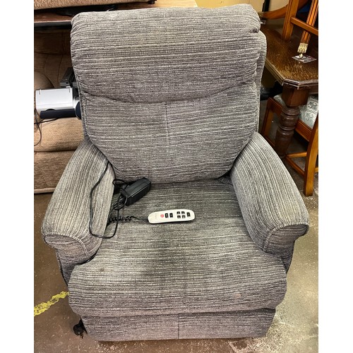 Lot 153       