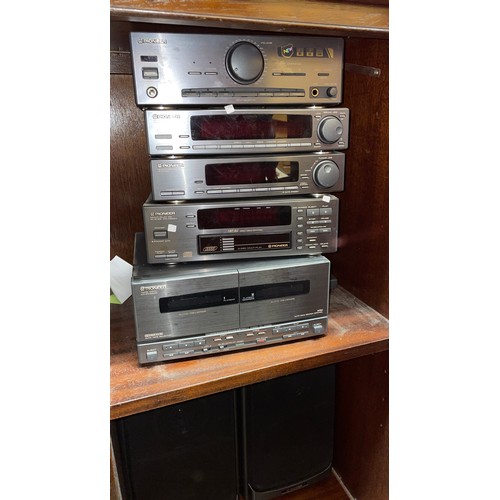72 - PIONEER HIFI UNIT INCLUDING TUNER AND CD PLAYER