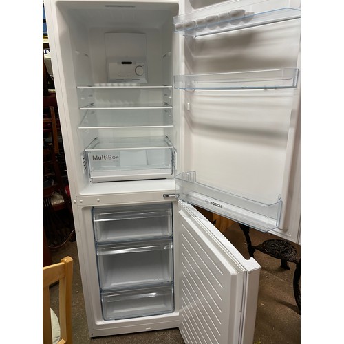 101 - BOSCH UPRIGHT FRIDGE FREEZER