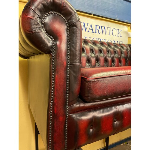 142 - CHERRY LEATHER BUTTON BACK CHESTERFIELD SOFA