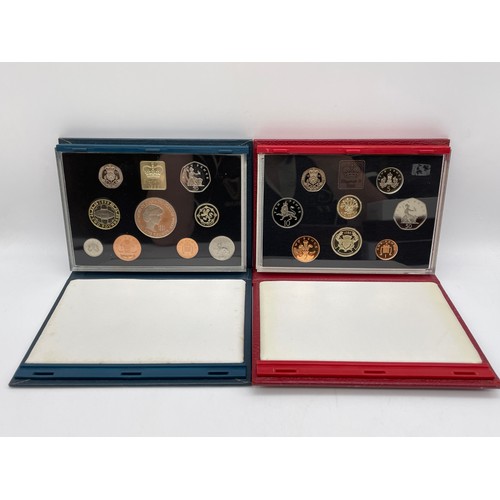 561 - TWO GB PROOF COIN SETS 1986 AND 1999