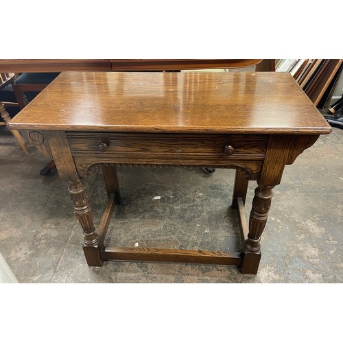 108 - REPRODUCTION OAK 17TH CENTURY STYLE SIDE TABLE WITH DRAWER