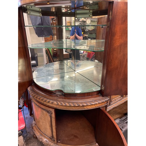 102 - QUALITY MAHOGANY BOW FRONT DRINKS CABINET WITH GADROONED EDGE ON BALL AND CLAW FEET