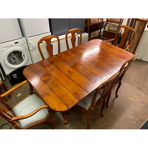 156 - GOOD QUALITY TWIN PEDESTAL CHERRY WOOD DINING TABLE AND SIX DINING CHAIRS