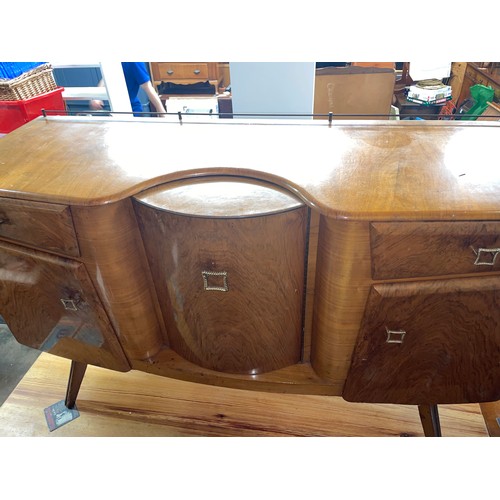 154 - 1950S WALNUT DRINKS CABINET SIDEBOARD