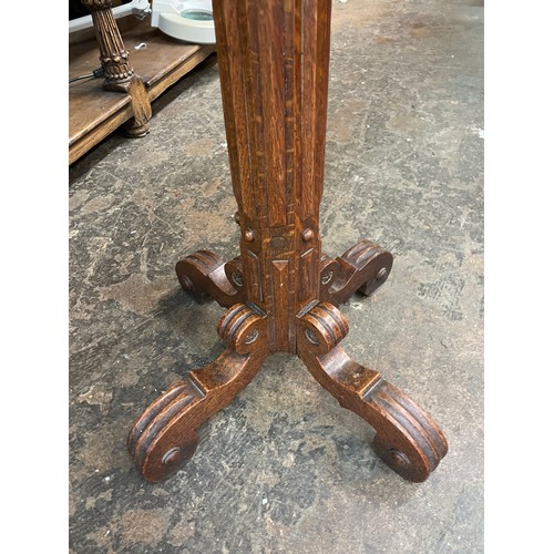 223 - 19TH CENTURY OAK FLUTED PEDESTAL OCCASIONAL TABLE