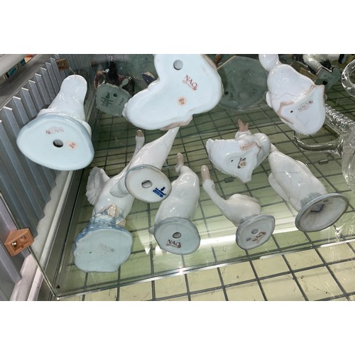 316 - SELECTION OF NAO GEESE FIGURE GROUPS