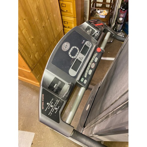 164 - OMEGA II PRO EXERCISE TREADMILL