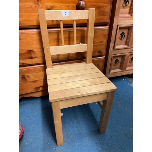 7 - CHILDS PINE CHAIR