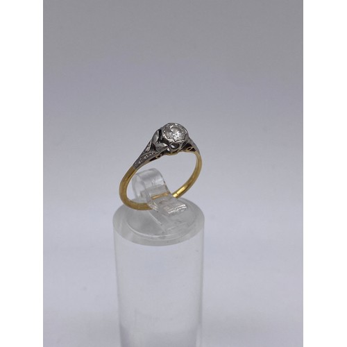 748 - 18CT GOLD DIAMOND SOLITAIRE RING 1.9G APPROX