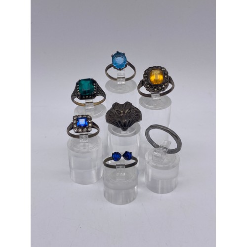 745 - SMALL BAG OF SILVER AND WHITE METAL MARCASITE AND FOX HEAD RINGS