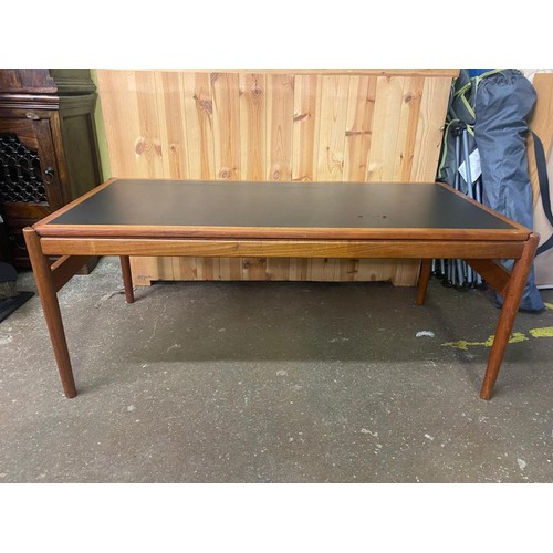 82 - 1960S TEAK REVERSIBLE TOP OBLONG COFFEE TABLE