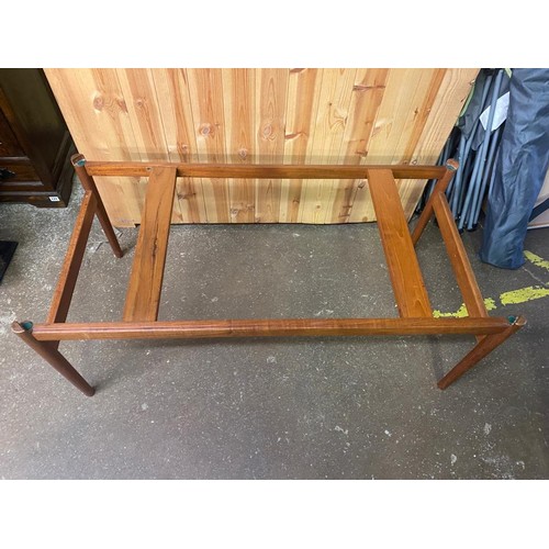 82 - 1960S TEAK REVERSIBLE TOP OBLONG COFFEE TABLE