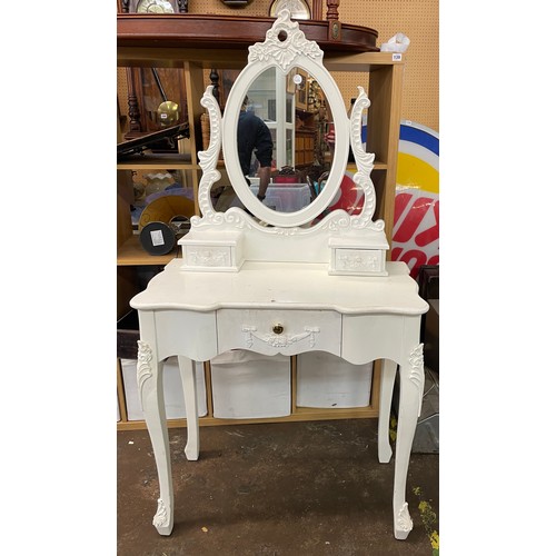 195 - WHITE PAINTED FRENCH STYLE DRESSING TABLE WITH MIRROR BACK