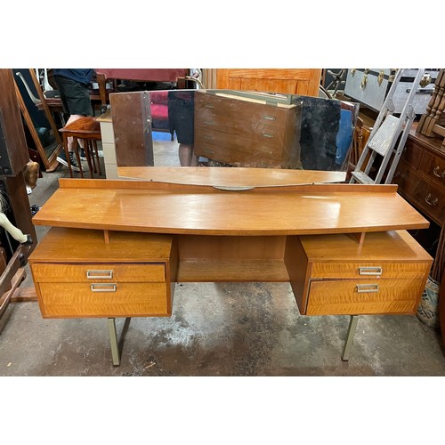 194 - G PLAN TEAK KNEEHOLE DRESSING TABLE AND CHEST OF DRAWERS